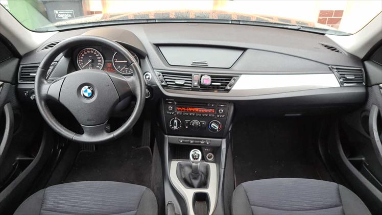 BMW X1 16D S drive