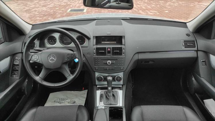 Mercedes-Benz C220d Aut