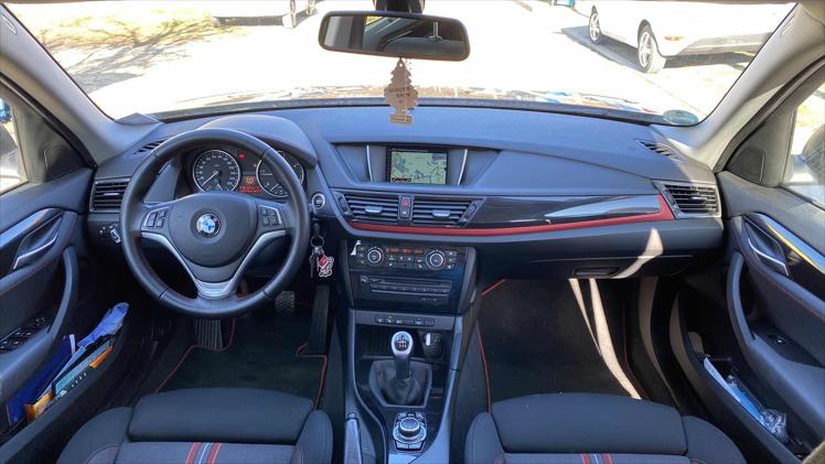 BMW X1 sDrive18d