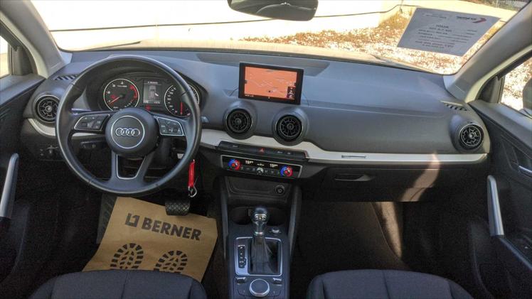Audi Q2 30 TDI S tronic