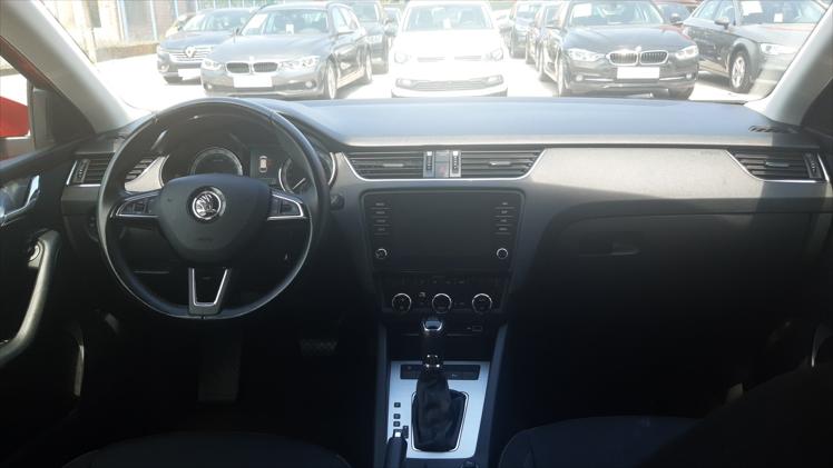 Škoda Octavia Combi 1,6 TDI Ambition DSG