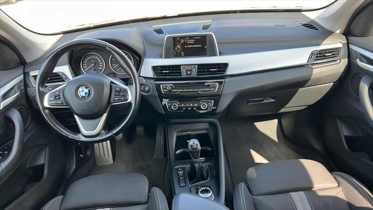 BMW X1 sDrive18d Advantage