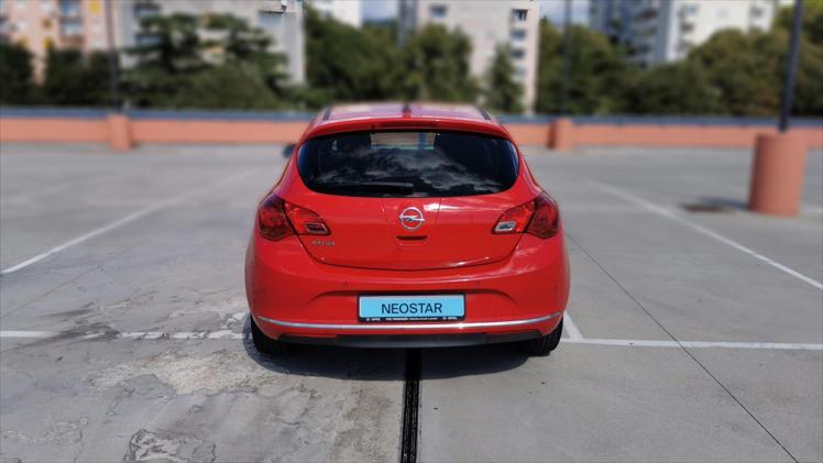 Opel Astra 1,4 Turbo Dynamic