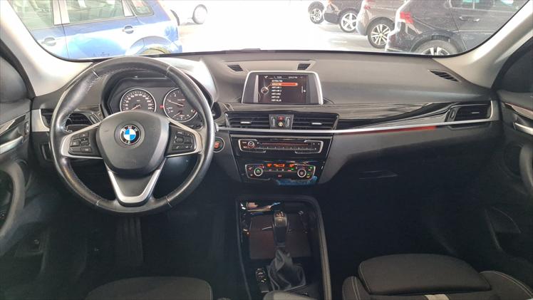 BMW X1 Sdrive 18d Aut. 5 vrata