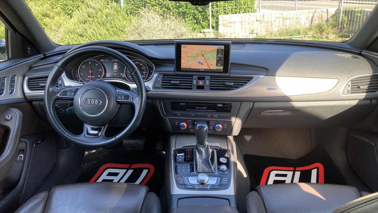 Audi A6 Allroad 3,0 TDI quattro S-tronic