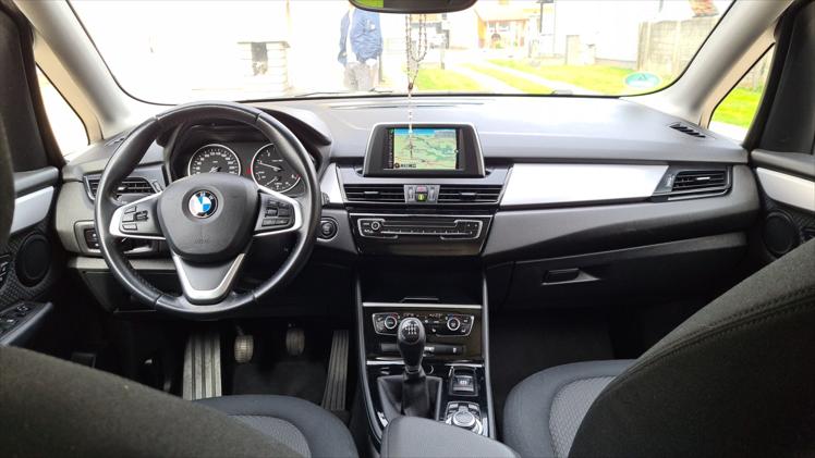 BMW 218d Active Tourer Luxury Line