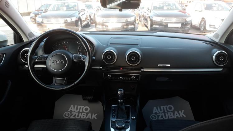 Audi A3 Limousine 1,6 TDI Ambiente Comfort S tronic