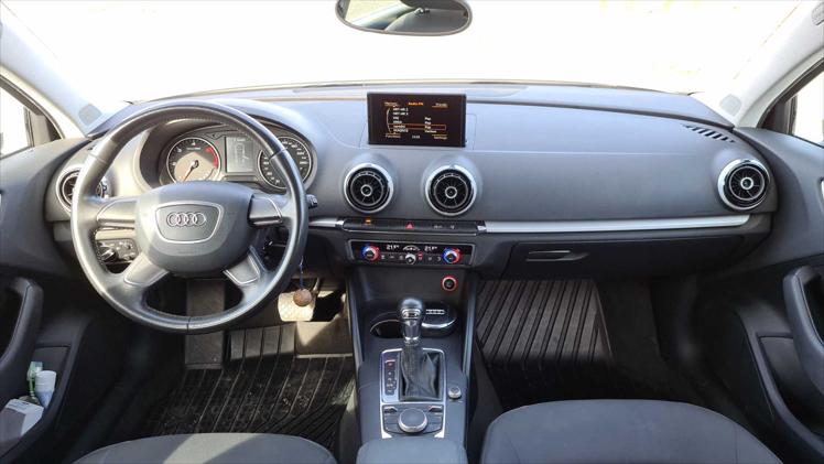 Audi A3 Limousine 1,6 TDI Attraction Comfort S tronic
