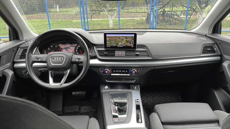 Audi Q5 quattro 40 TDI (Basis) S tronic