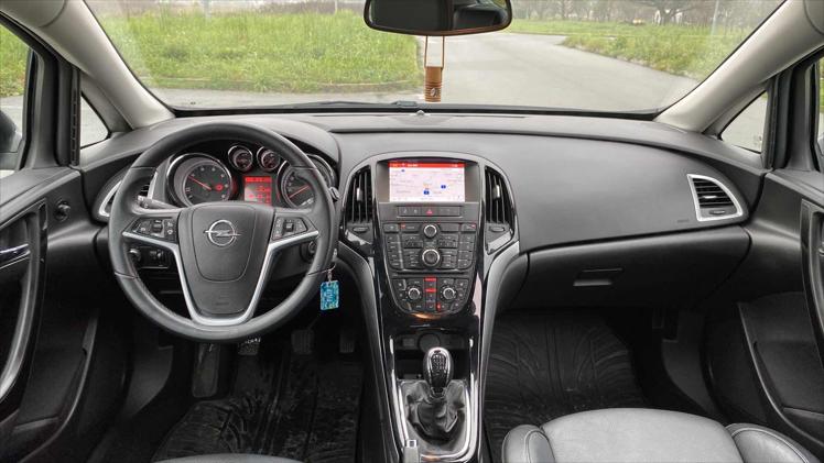 Opel Astra 1,6 CDTI Cosmo Start/Stop