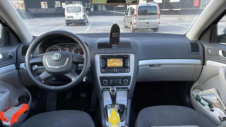 Škoda Octavia Combi 1,6 TDI CR Ambition Plus
