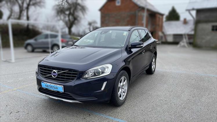 Volvo XC60 FWD D4 Momentum Geartronic