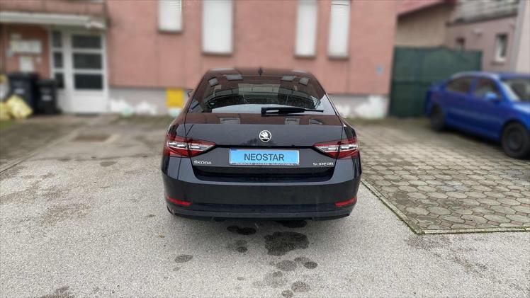 Škoda Superb 1,6 TDI Ambition DSG