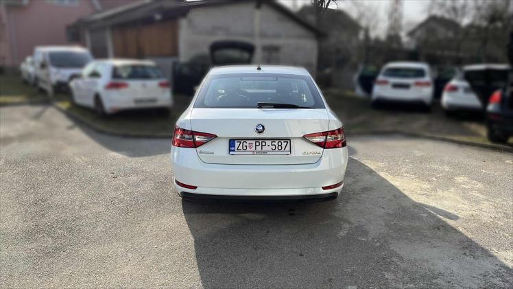 Škoda Superb 1,6 TDI Ambition