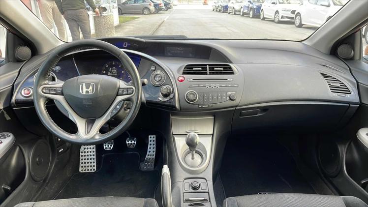 Honda Civic 2,2i-CTDi Sport