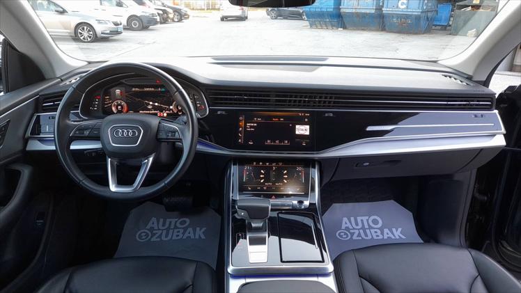 Audi Q8 quattro 50 TDI Comfort Tiptronic