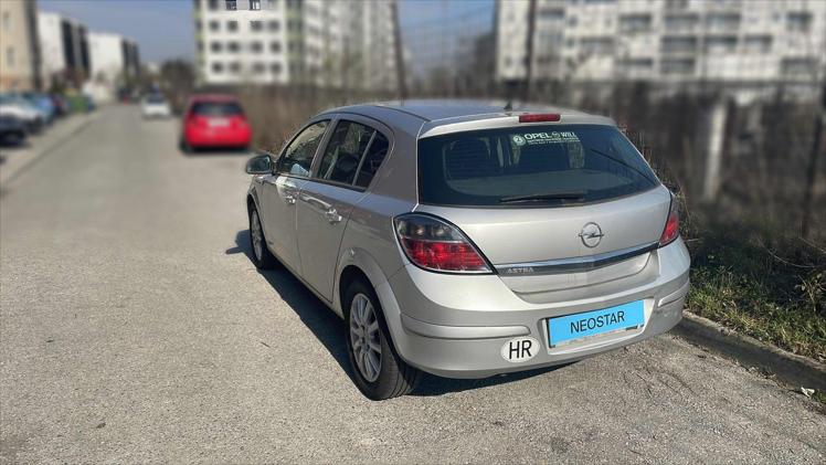 Opel Astra 1,6 16V Classic