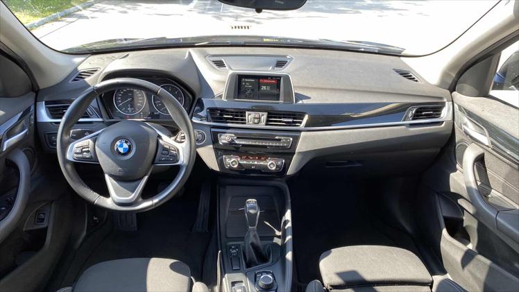 BMW X1 SDrive 18d