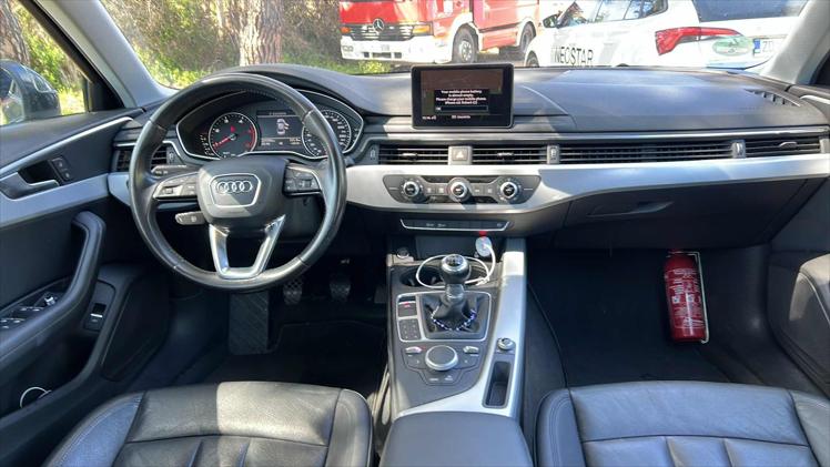 Audi A4 2,0 TDI ultra Comfort