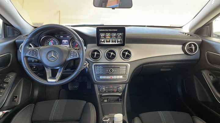 Mercedes-Benz Mercedes CLA 200 D Automatic