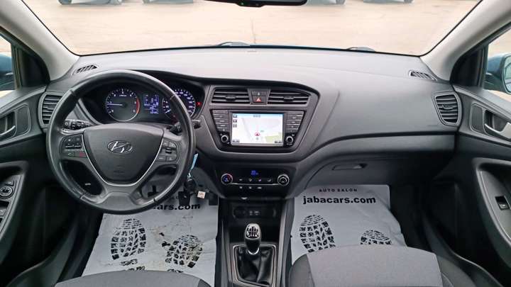 Hyundai i20 1,4 CRDi Premium NAVI