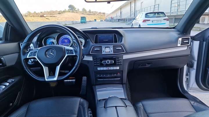 Mercedes-Benz E Coupe 220 CDI AMG Line