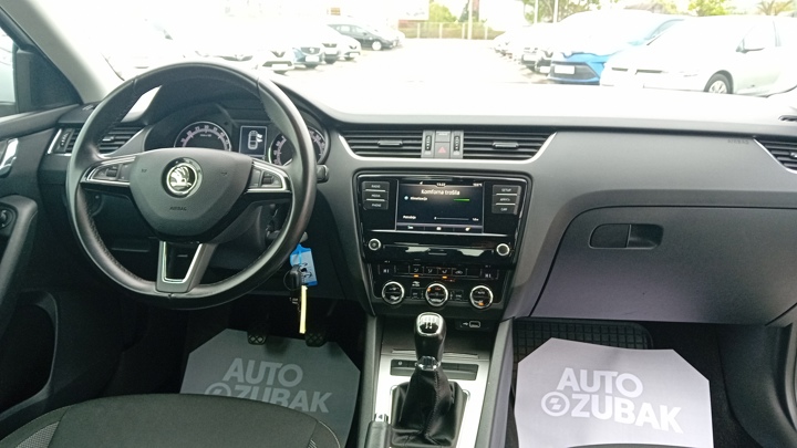 Škoda Octavia 1,6 TDI Ambition 5 vrata