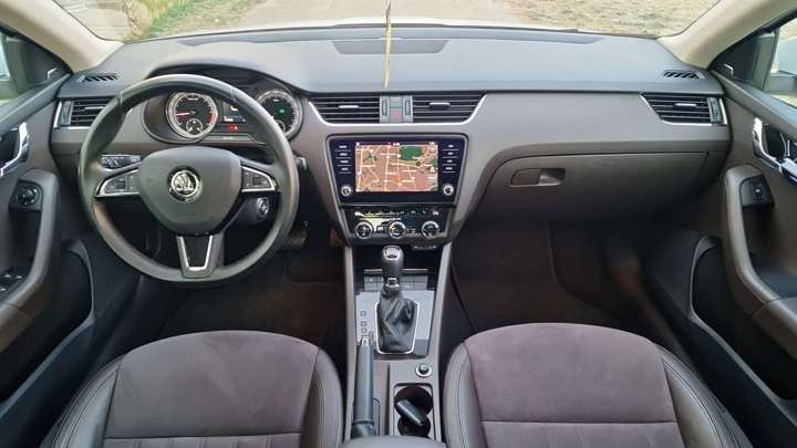 Škoda Octavia Combi 2,0 TDI L&K DSG