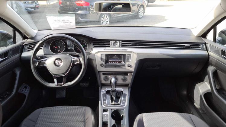 VW Passat 1,6 TDI BMT Trendline DSG