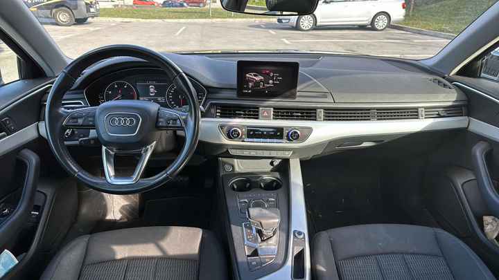 Audi A4 2,0 TDI ultra Comfort S tronic