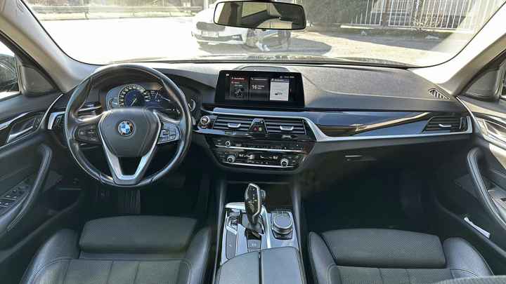 BMW BMW SERIJA 5 , 520 D SPORT LINE