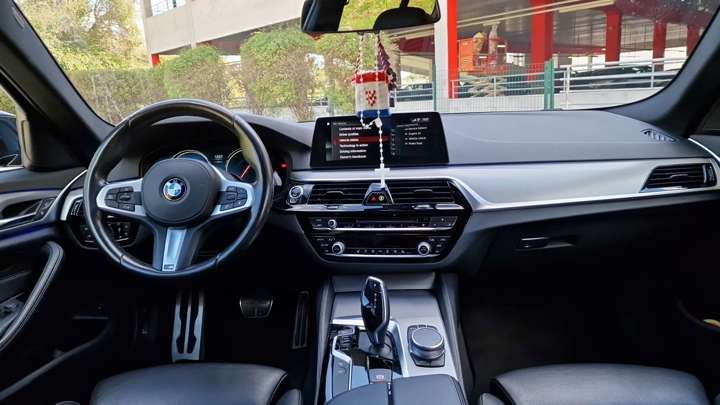 BMW Bmw Serija 5 520d M