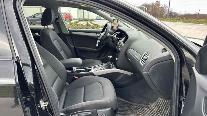 Audi A4 Avant quattro 2,0 TDI S-tronic
