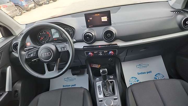 Audi Q2 30 TDI Select S tronic