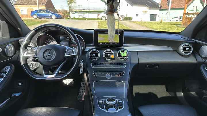 Mercedes-Benz 300h Avantgarde 4 vrata
