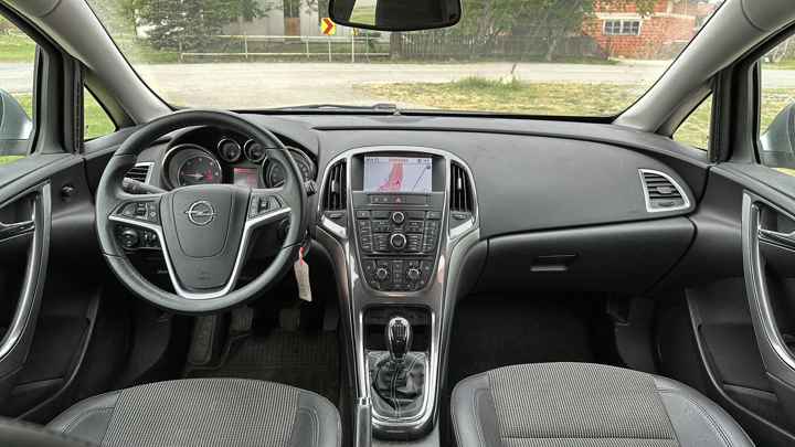Opel Astra 1,7 CDTI Cosmo