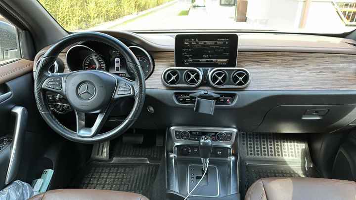 Mercedes-Benz X 250d 4MATIC 4 vrata