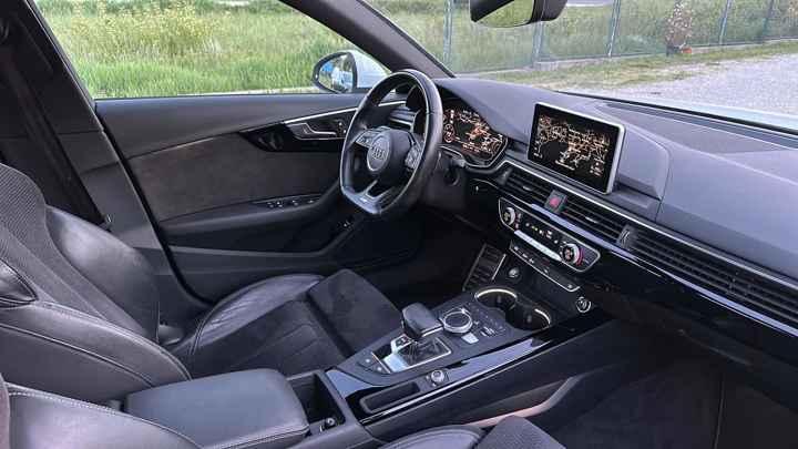 Audi A4 2,0 TDI S-Line S Tronic