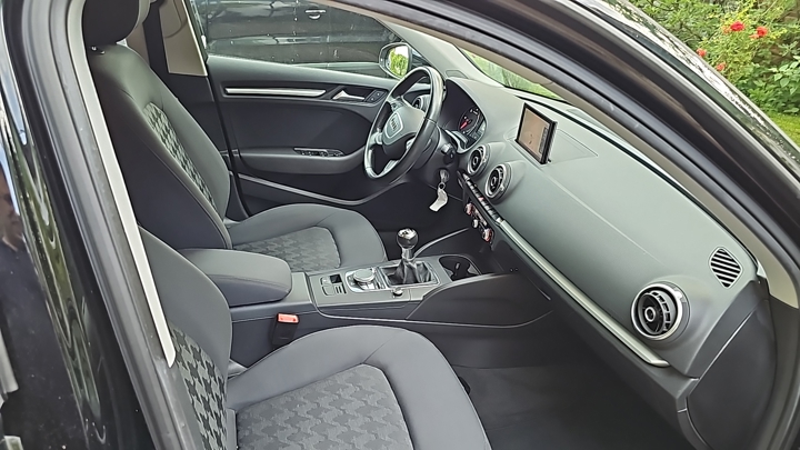 Audi A3 Sportback 2,0 TDI Attraction