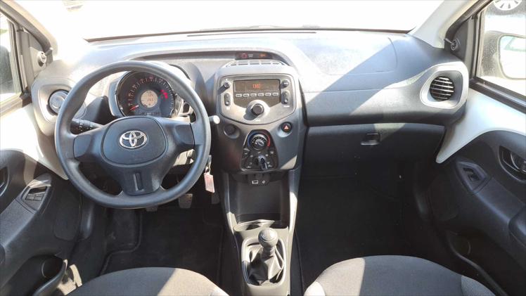 Toyota Aygo 1,0 VVT-i x-style