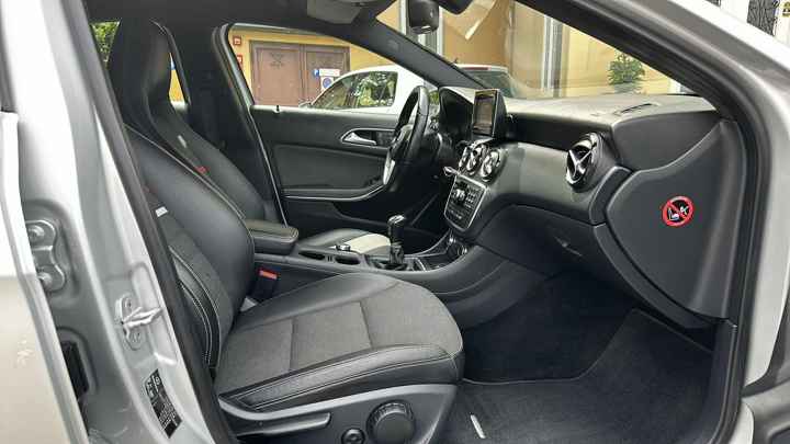 Mercedes-Benz A 180 CDI BlueEFFICIENCY