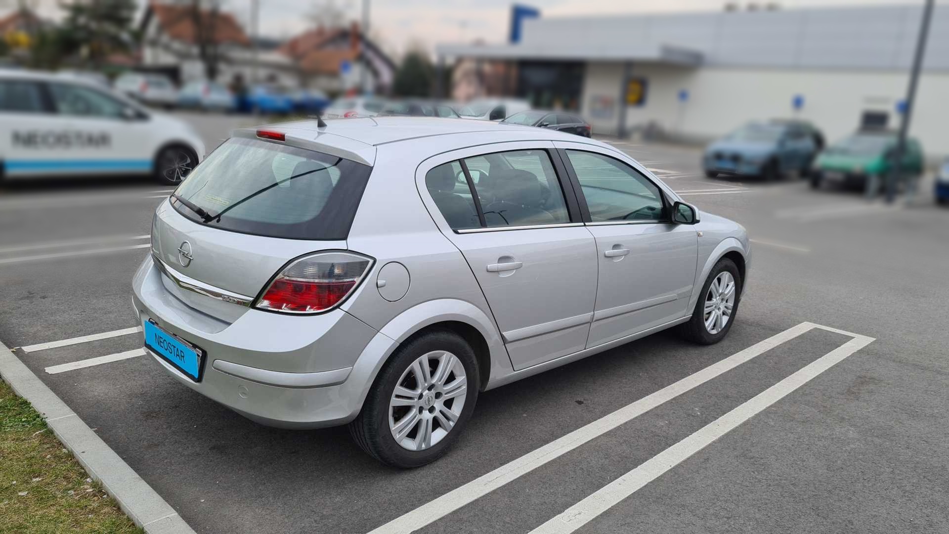 Opel Astra H (01-Serie)