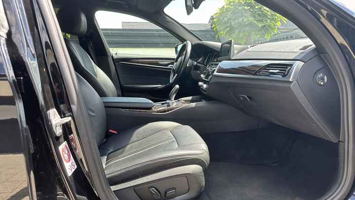 BMW 520d luxury line