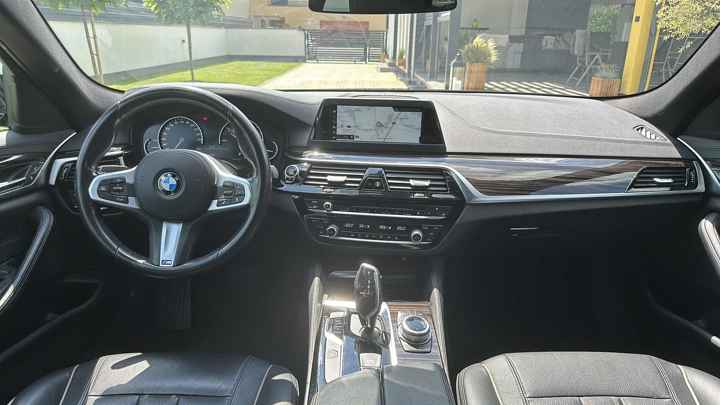 BMW 520d luxury line