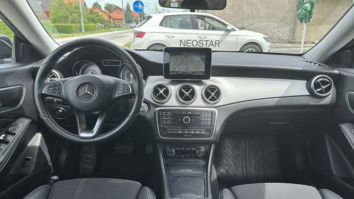 Mercedes-Benz CLA 200d Avantgarde 4matic