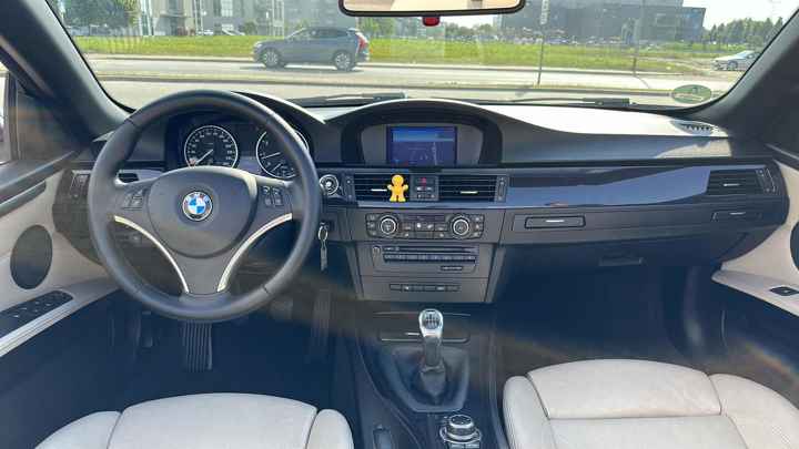 BMW BMW serija 3 320i