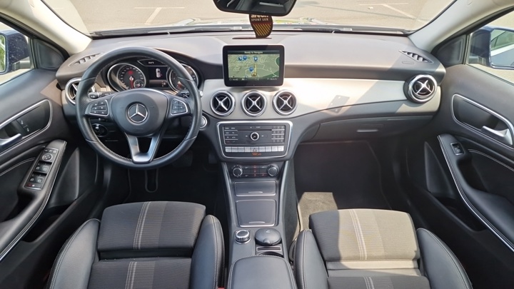 Mercedes-Benz GLA 220D AUT. 4MATIC