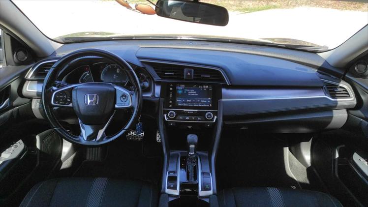 Honda Civic 1,5T Sport CVT