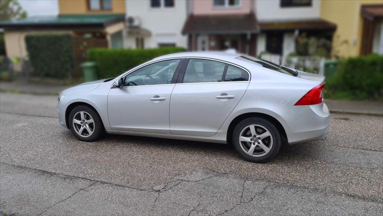 Volvo S60 D4 Momentum Geartronic