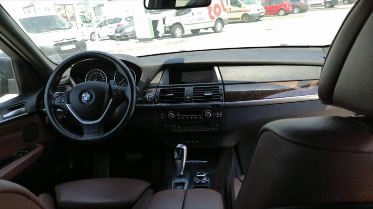 BMW X5 xDrive40d Comfort Aut.
